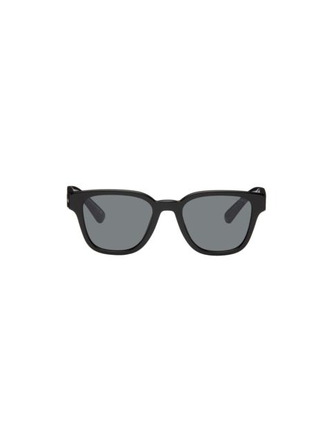 Black Classic Sunglasses