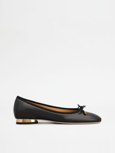 BALLERINAS IN NAPPA LEATHER - BLACK