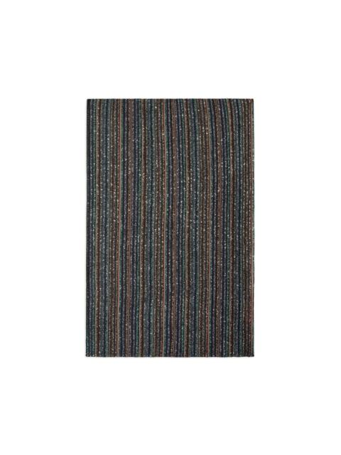 striped-pattern scarf