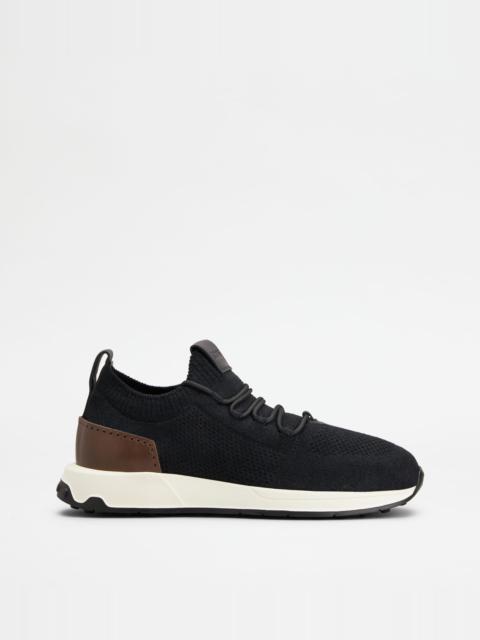 SOCK SNEAKERS IN TECHNICAL FABRIC AND LEATHER - BLACK, BROWN