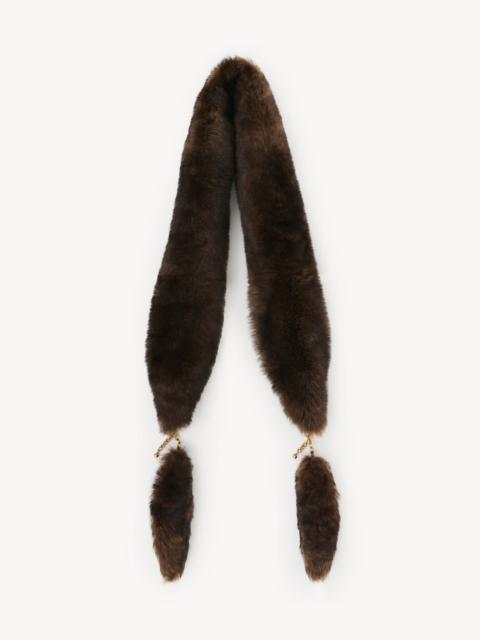 THE CHLOÉ CHAIN TAILS SCARF IN SHEARLING
