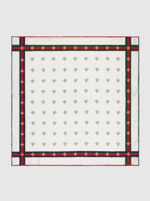 Bee pattern silk pocket square