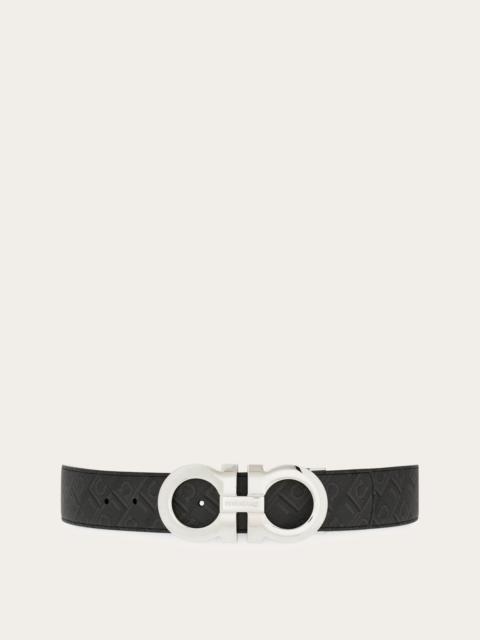 Reversible and adjustable Gancini belt