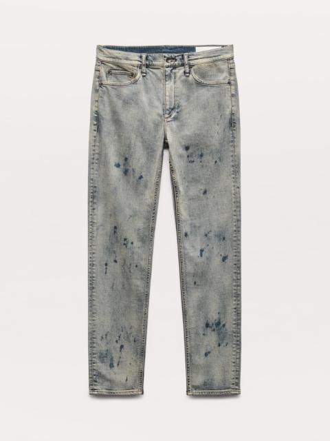 Fit 2 Slim Jeans
Authentic Stretch in Worn Bleach