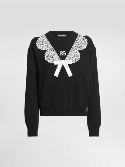 Sweatshirt with macramé and bow