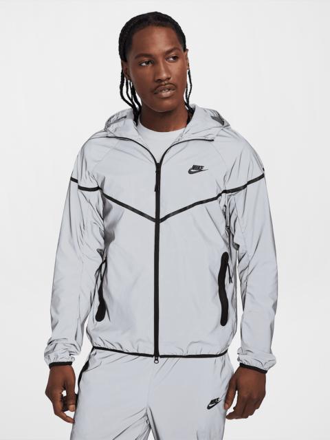 Nike Tech Men's Woven Reflective Jacket