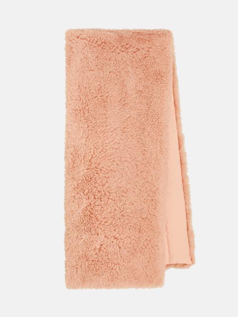 Padded shearling scarf