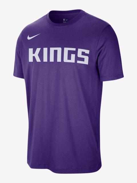 Sacramento Kings Essentials Men's Nike NBA T-Shirt
