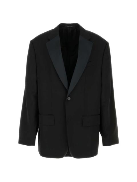 single-breasted blazer