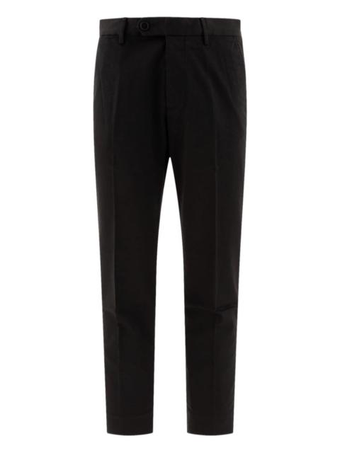 flap-pockets trousers