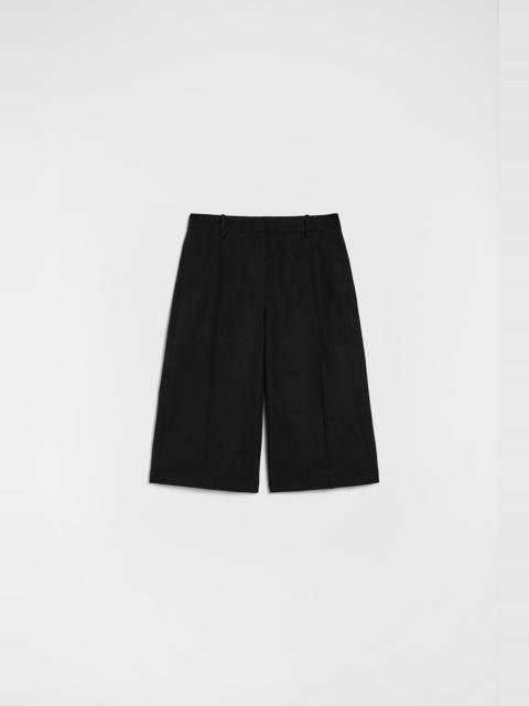 Wool Canvas Shorts