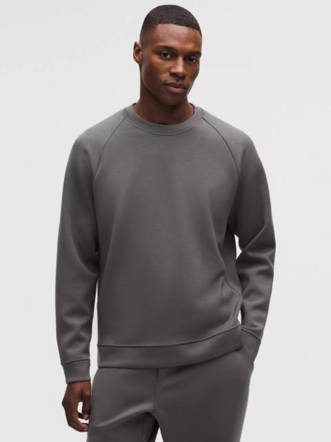 Smooth Spacer Classic-Fit Crew