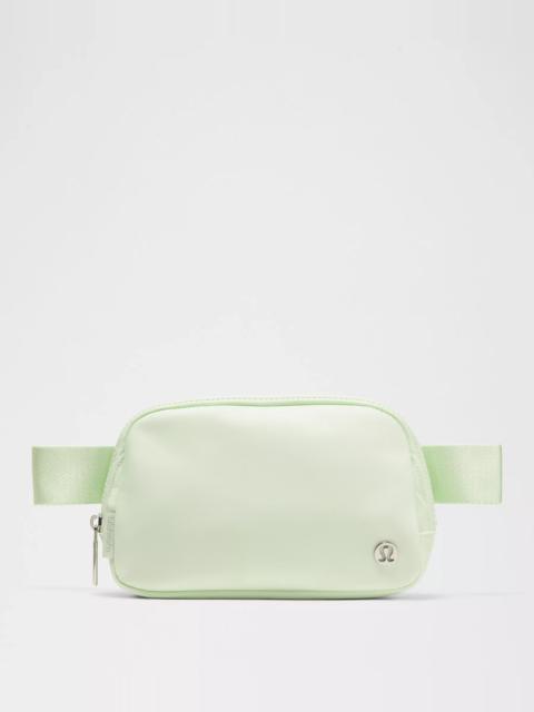 Everywhere Belt Bag 1L