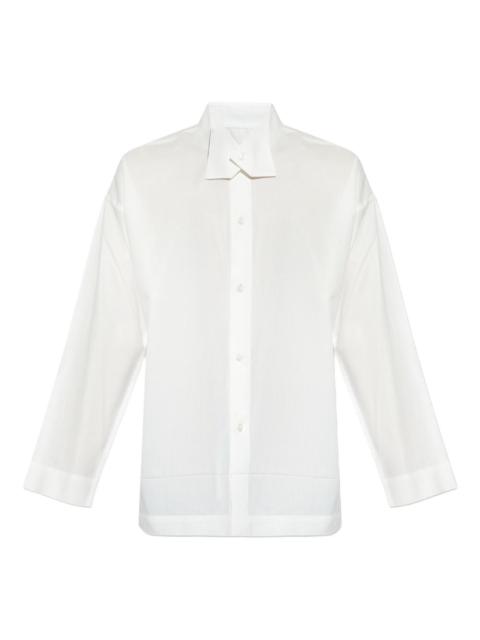 collar buttoned shirt