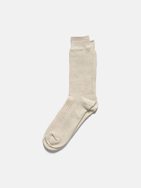 R1110 Cotton Waffle Crew Socks Raw White