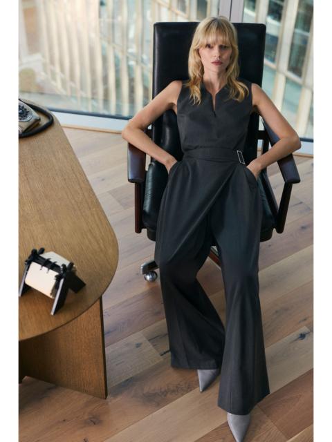 Polished Viscose Sleeveless Tailored Zip Front Top