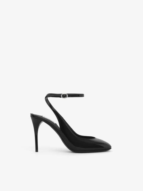 DECOLLETE SLINGBACKS IN PATENT CALFSKIN