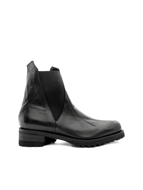 Distortion Pointed Chelsea boots