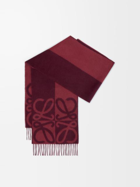 Scarf in wool and cashmere