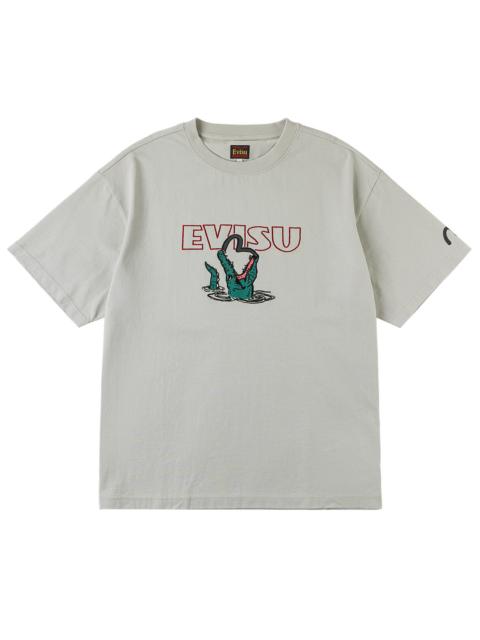 Alligator vs Seagull Outlined Embroidery T-shirt