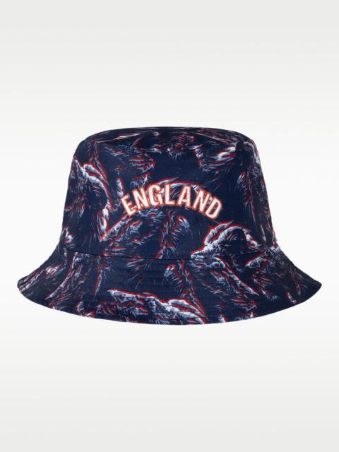 Nike Apex Soccer Reversible Bucket Hat