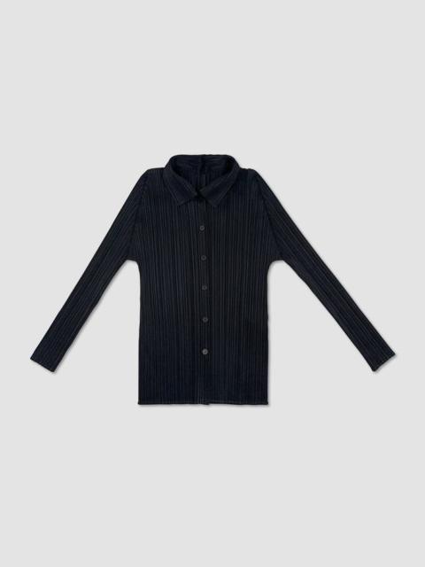 Pleated shirt