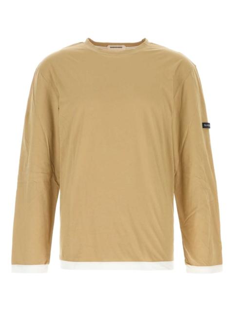 long-sleeved cotton T-shirt