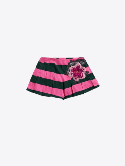 EMBROIDERED FLOWER RUGBY STRIPE PLEATED SHORT