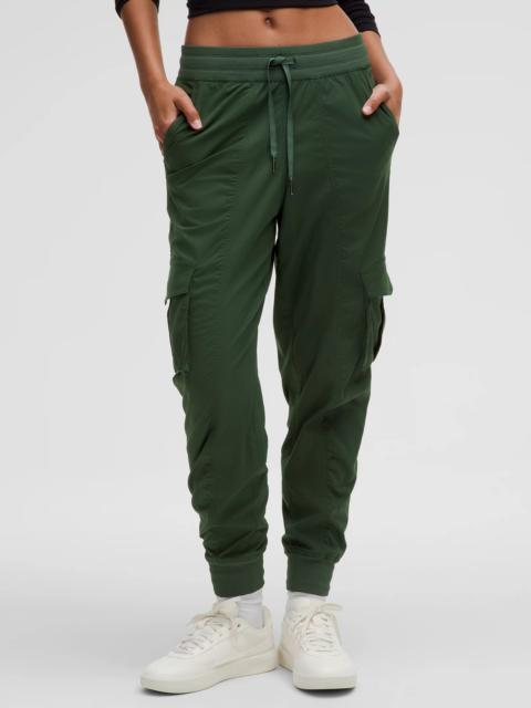Dance Studio Relaxed-Fit Mid-Rise Cargo Jogger