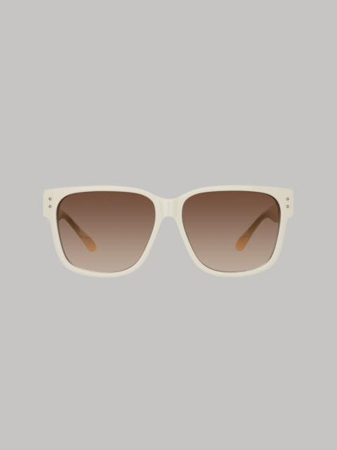 PERRY D-FRAME SUNGLASSES IN WHITE