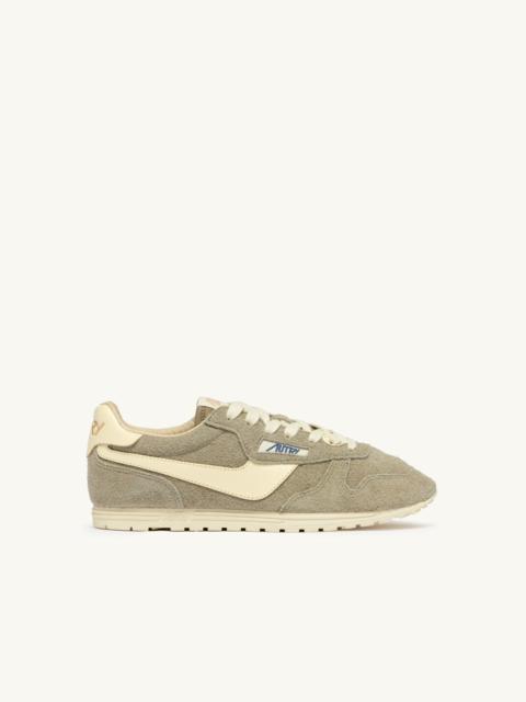 WINDSPIN SNEAKERS IN GRAY GREEN AND RUTABAGA SUEDE AND LEATHER