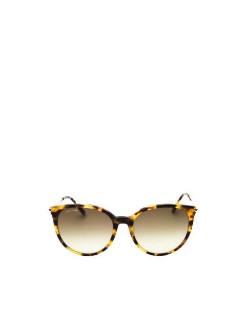 cat-eye sunglasses