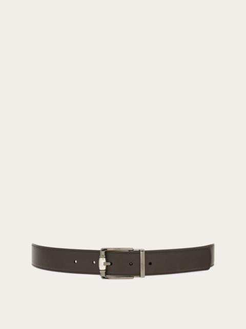 Reversible and adjustable belt