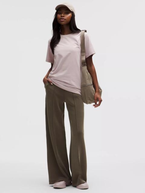 Softstreme Pintuck High-Rise Wide-Leg Pant *Regular