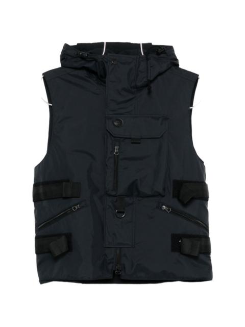 zip-fastening gilet
