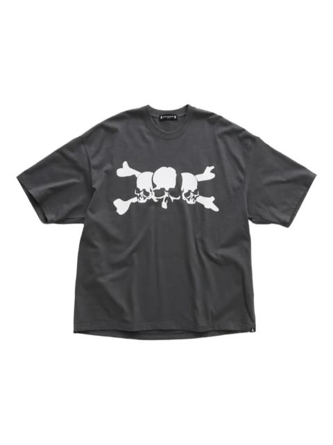 skull-print T-shirt