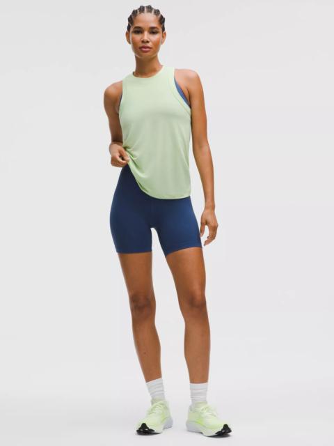 Wunder Train High-Rise Short 6"