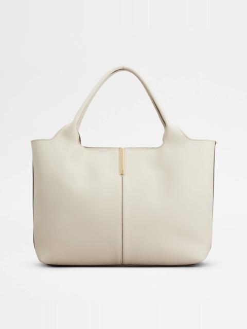 SHOPPING BAG IN LEATHER MEDIUM-SMALL - WHITE