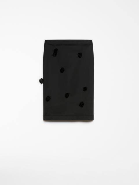 BORBONA Rose-embroidered skirt