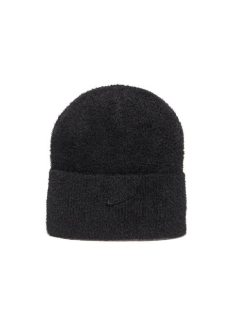 logo-embroidered beanie hat