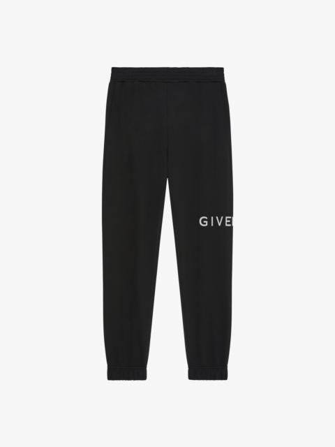 GIVENCHY ARCHETYPE SLIM FIT JOGGER PANTS IN FLEECE