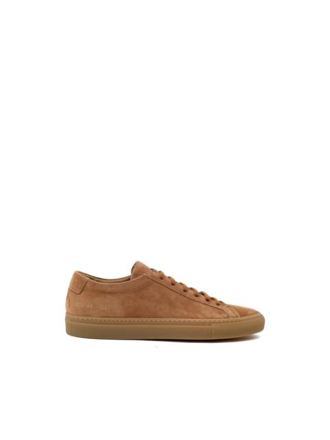 flat sneakers