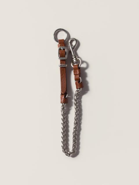 Metal and leather key ring trick