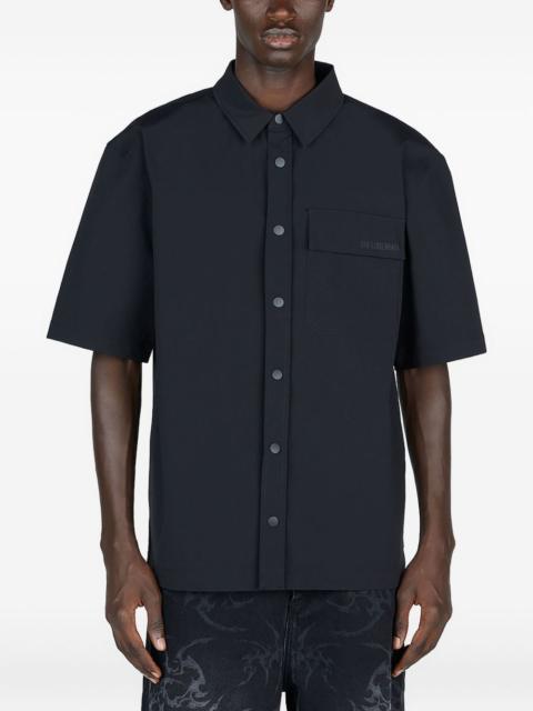 short-sleeves pocket shirt