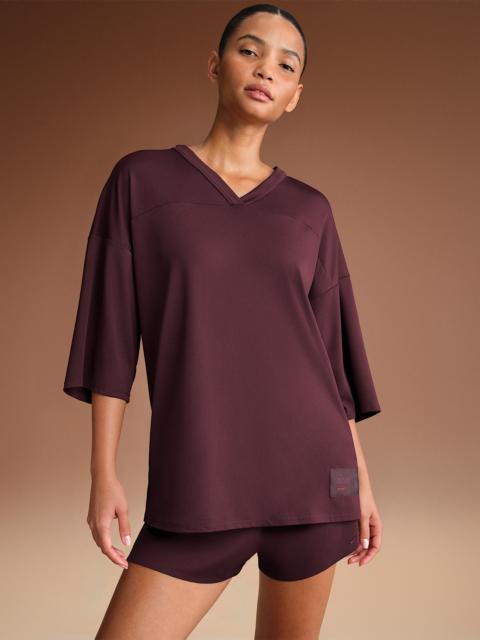 NikeSKIMS Airy Women's Oversized V-Neck T-Shirt