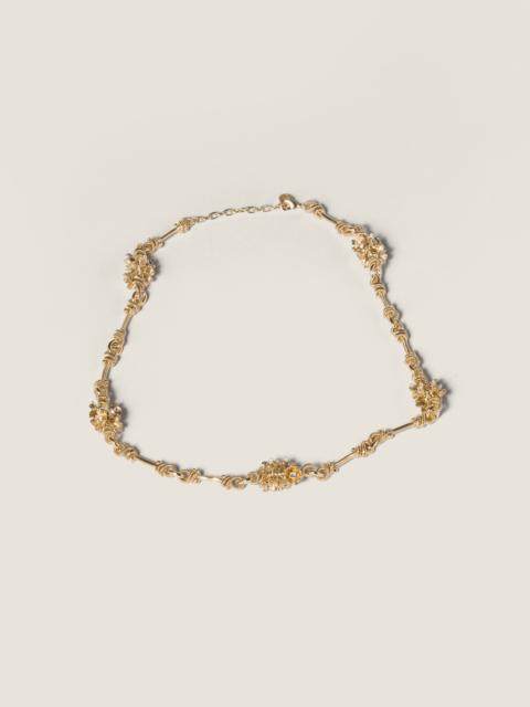 Metal necklace with crystals