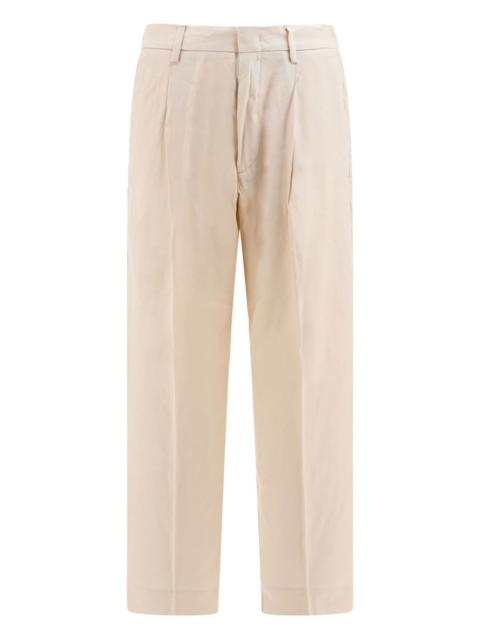 pleated trousers
