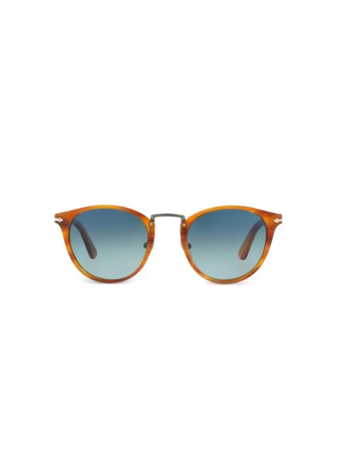 round-frame sunglasses