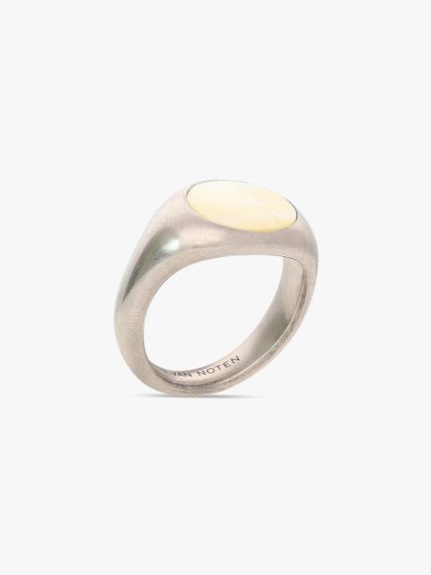 THIN STONE SIGNET RING