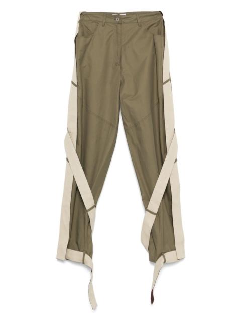 multi-string trousers